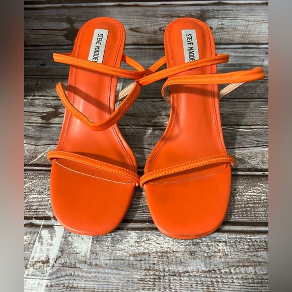 STEVE MADDEN Snap strappy sandal Size 10 - Picture 1 of 8